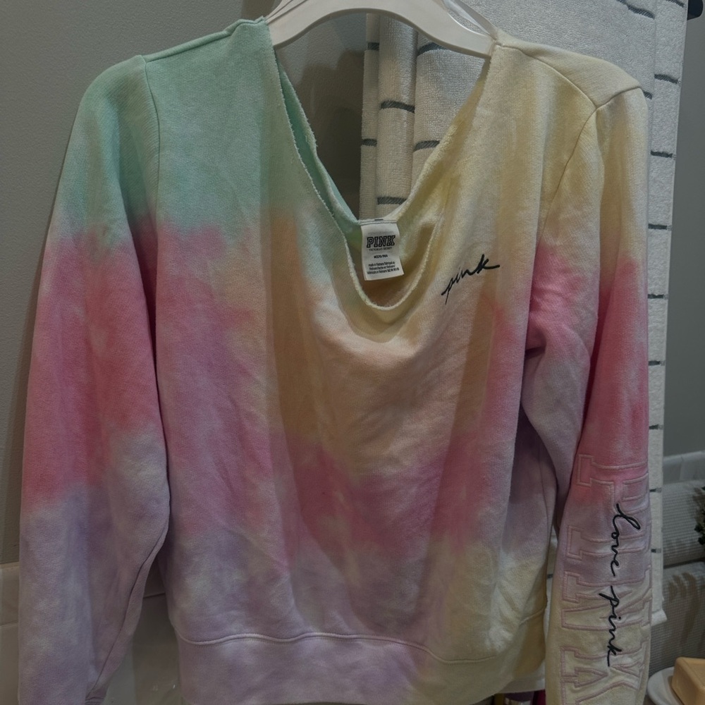 Victoria secret PINK off the shoulder multicolor sweatshirt size M.
